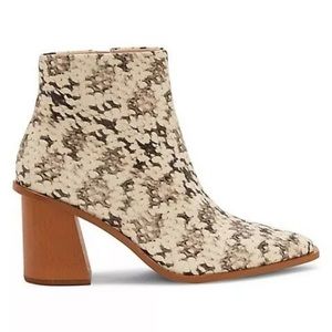 1. State Kelte Roccia Snake Skin Ankle Boot, 7